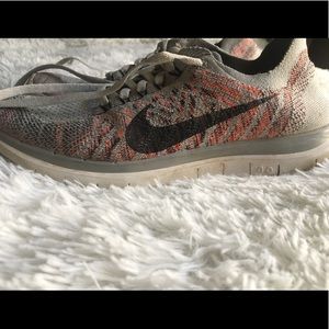Nike Frees 4.0